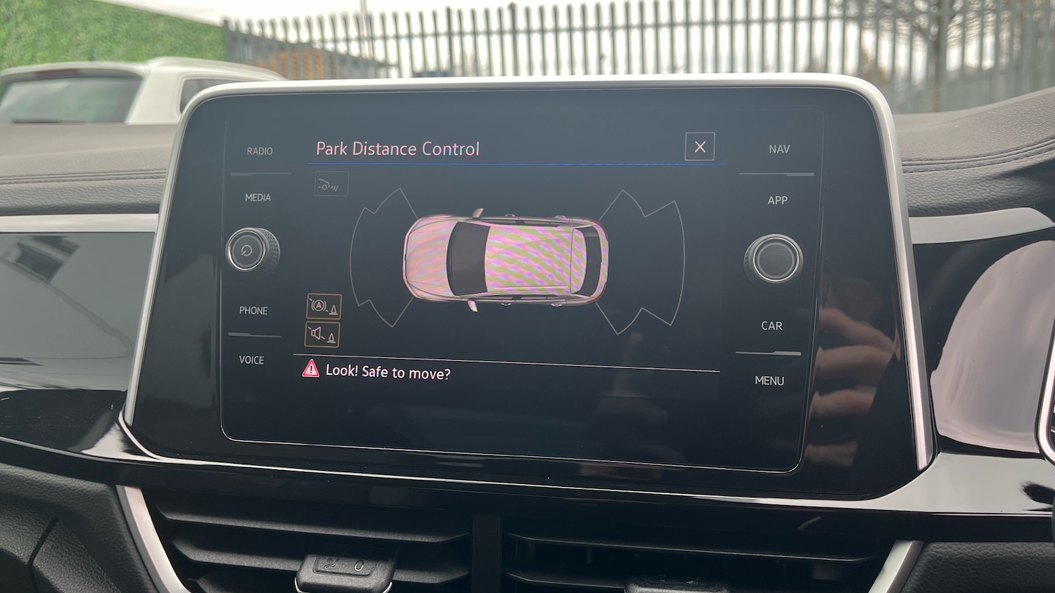 Used Volkswagen T-Roc 2025 for sale - 78109286: Photo 40