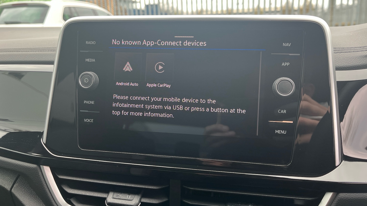 Used Volkswagen T-Roc 2025 for sale - 78109286: Photo 42