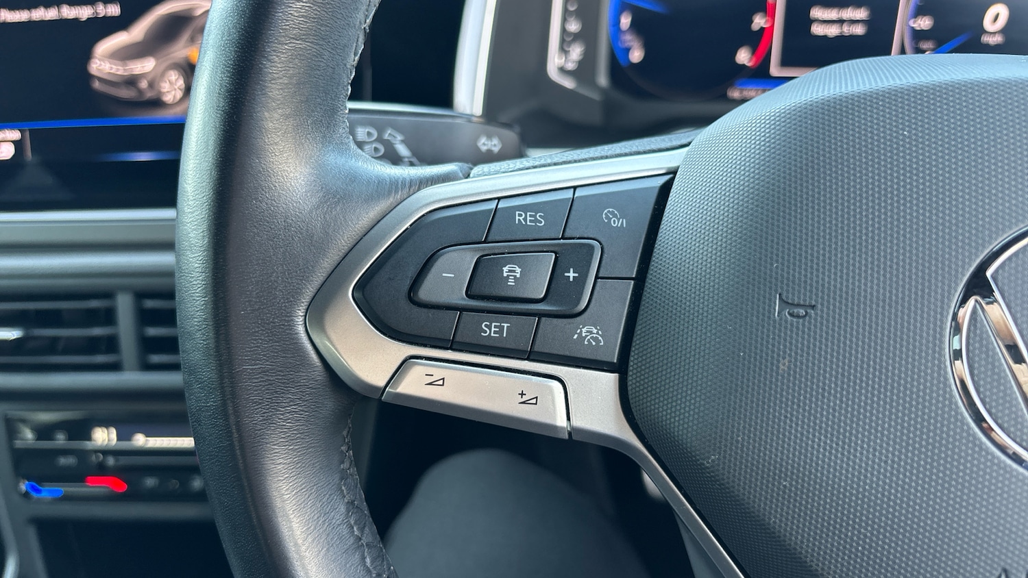 Used Volkswagen Taigo 2023 for sale - 76391624: Photo 17