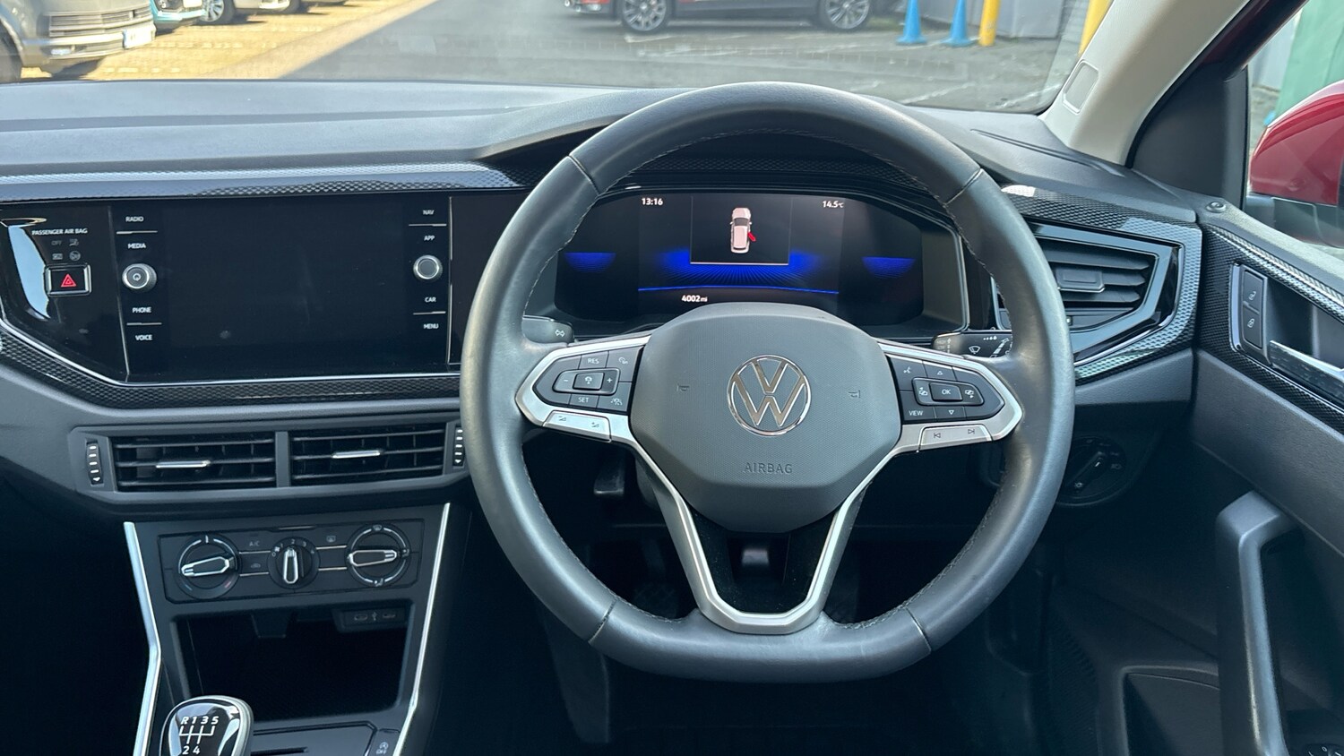 Used Volkswagen Polo 2024 for sale - 77945286: Photo 10