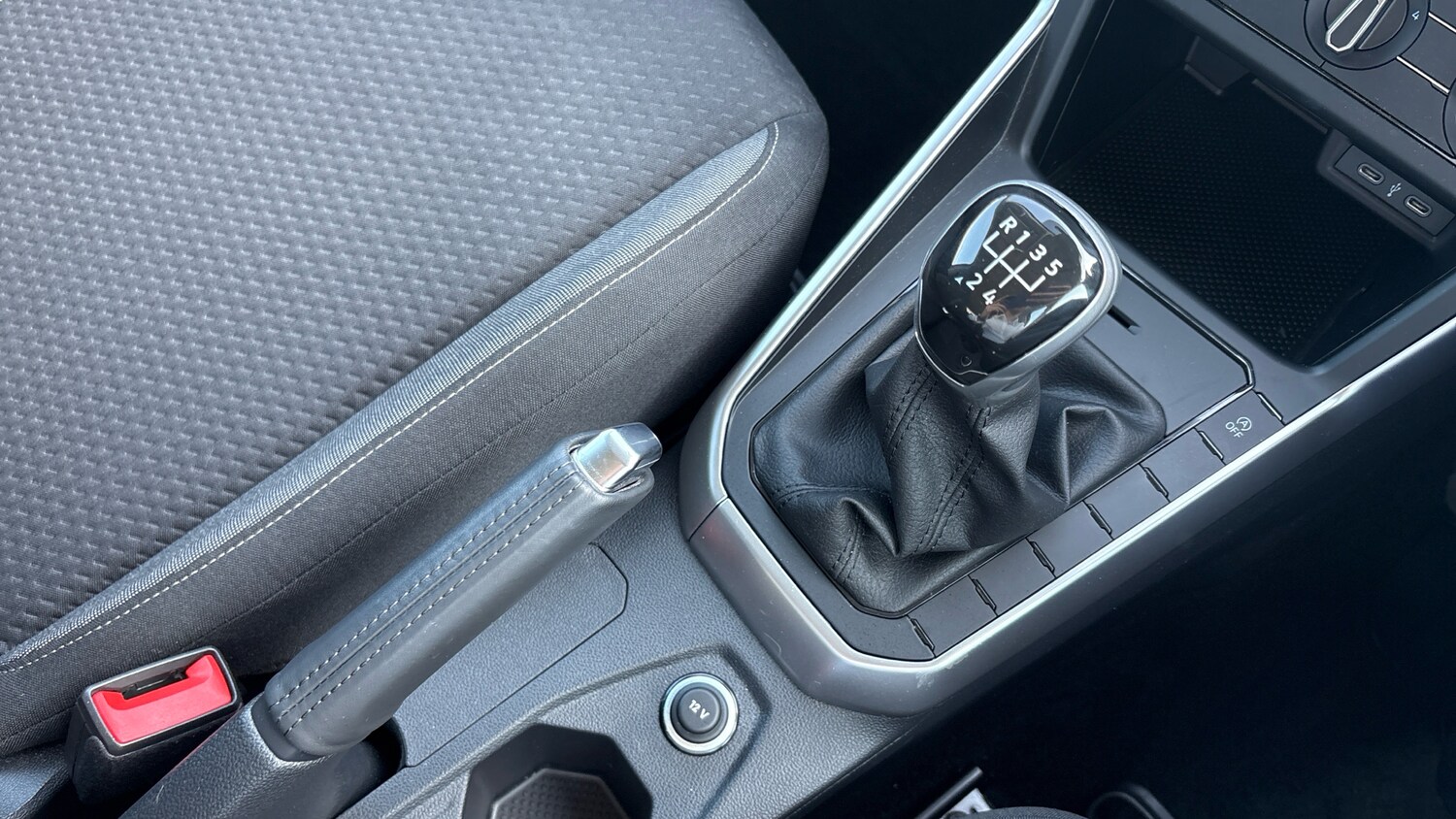 Used Volkswagen Polo 2024 for sale - 77945286: Photo 14