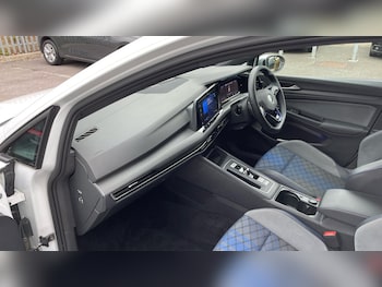 Used Volkswagen Golf 2021 for sale - 75542291: Photo