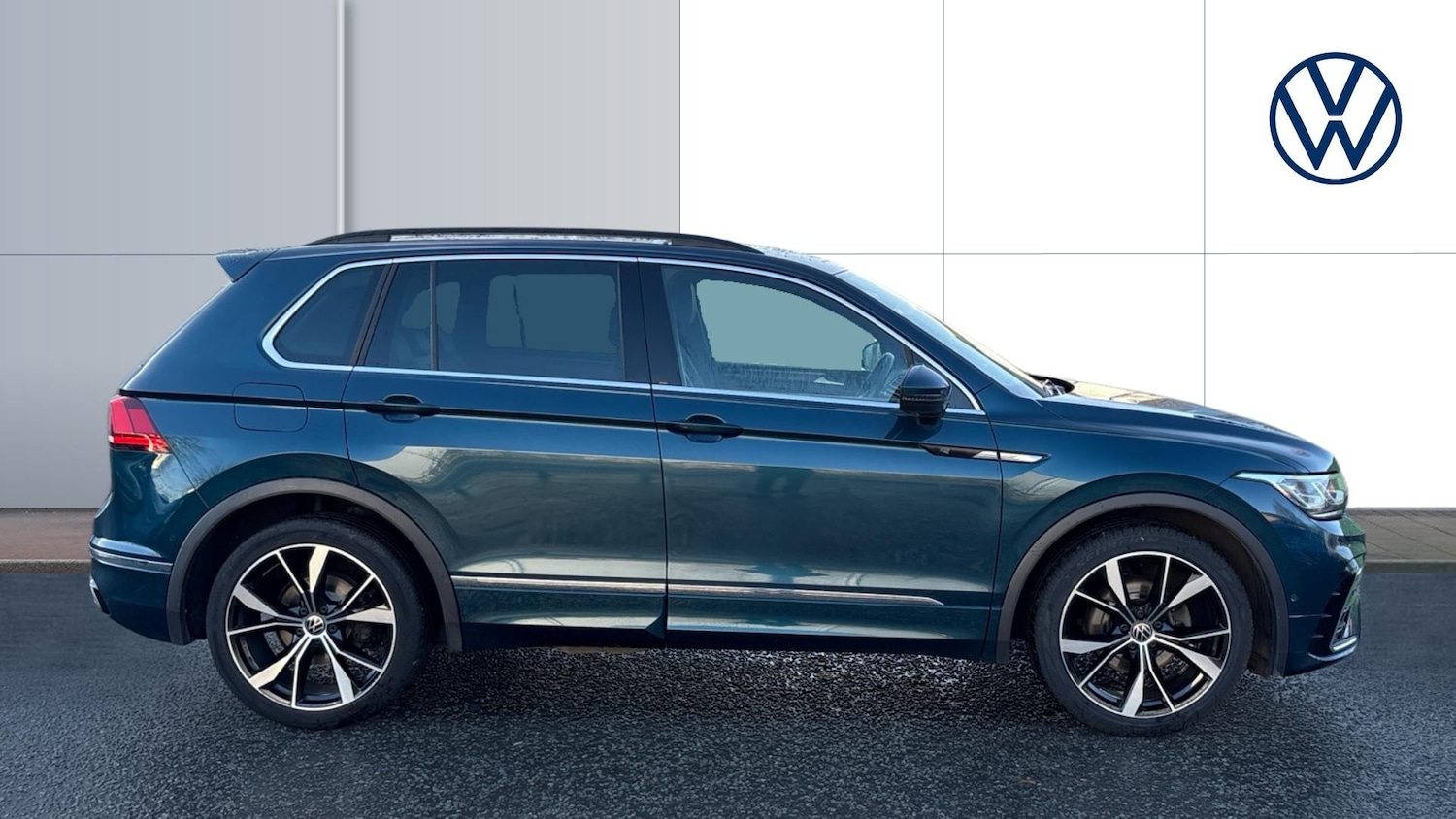 Used Volkswagen Tiguan 2023 for sale - 76719253: Photo 4