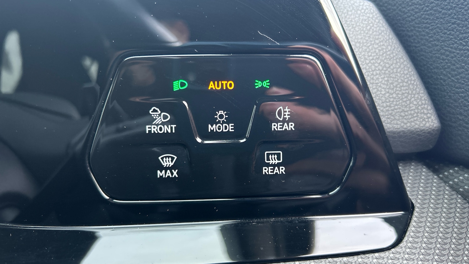 Used Volkswagen Golf 2023 for sale - 76736390: Photo 29