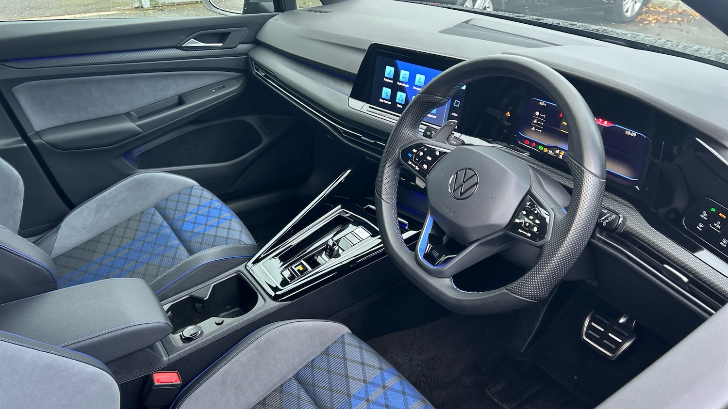 Used Volkswagen Golf 2023 for sale - 76736390: Photo 6