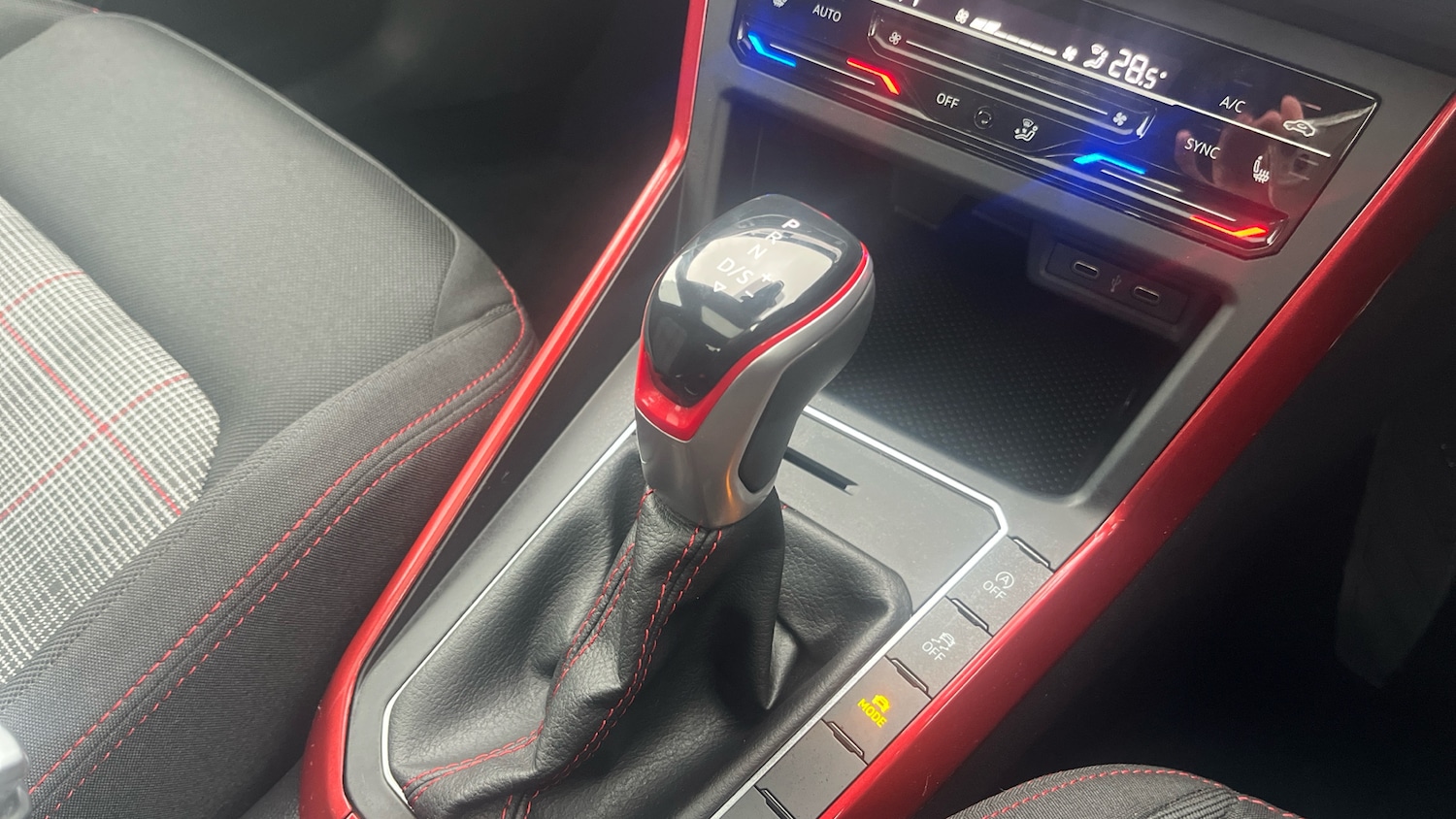 Used Volkswagen Polo 2022 for sale - 76421782: Photo 14