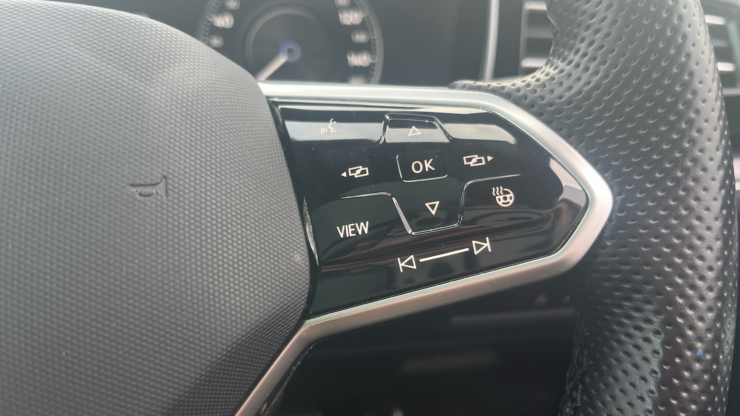 Used Volkswagen Touareg 2021 for sale - 76918144: Photo 18