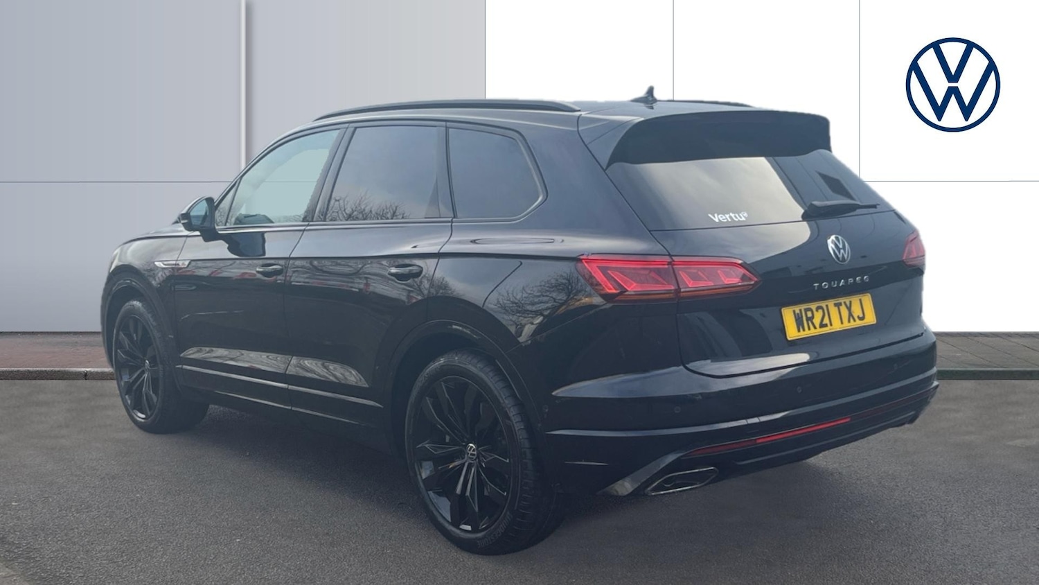 Used Volkswagen Touareg 2021 for sale - 76918144: Photo 3