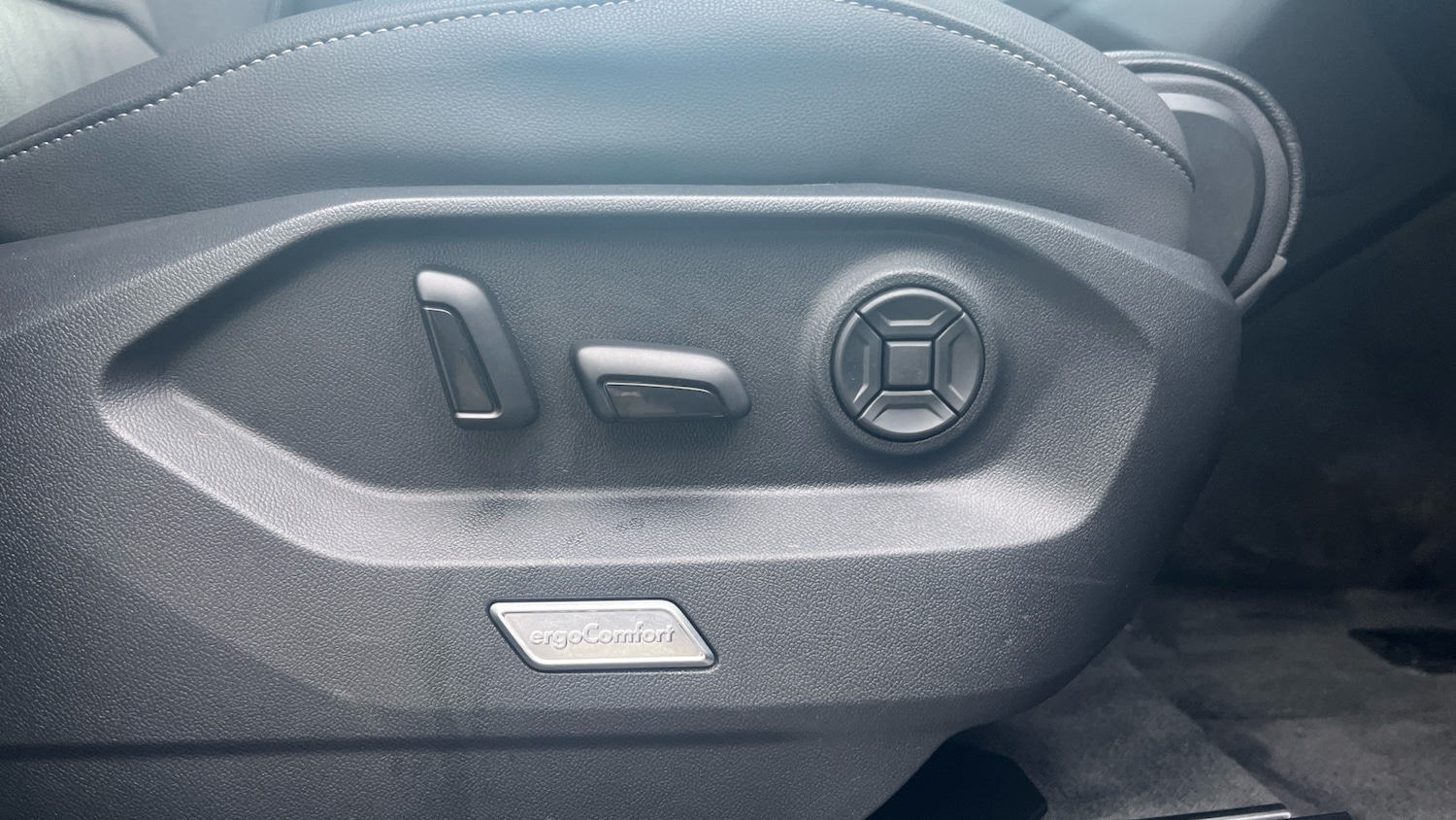 Used Volkswagen Touareg 2021 for sale - 76918144: Photo 30