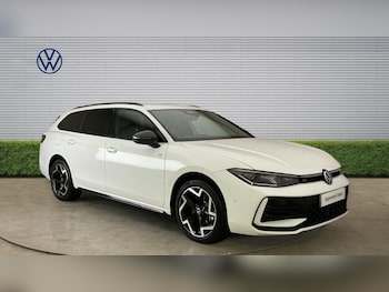 Used Volkswagen Passat 2025 for sale - 78555975: Photo