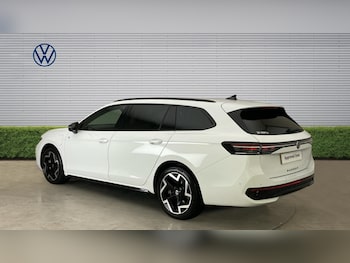 Used Volkswagen Passat 2025 for sale - 78555975: Photo