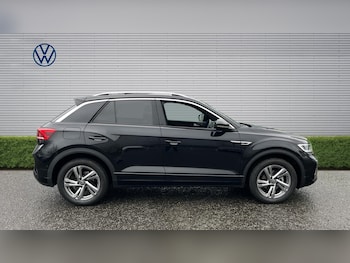 Used Volkswagen T-Roc 2025 for sale - 77945287: Photo