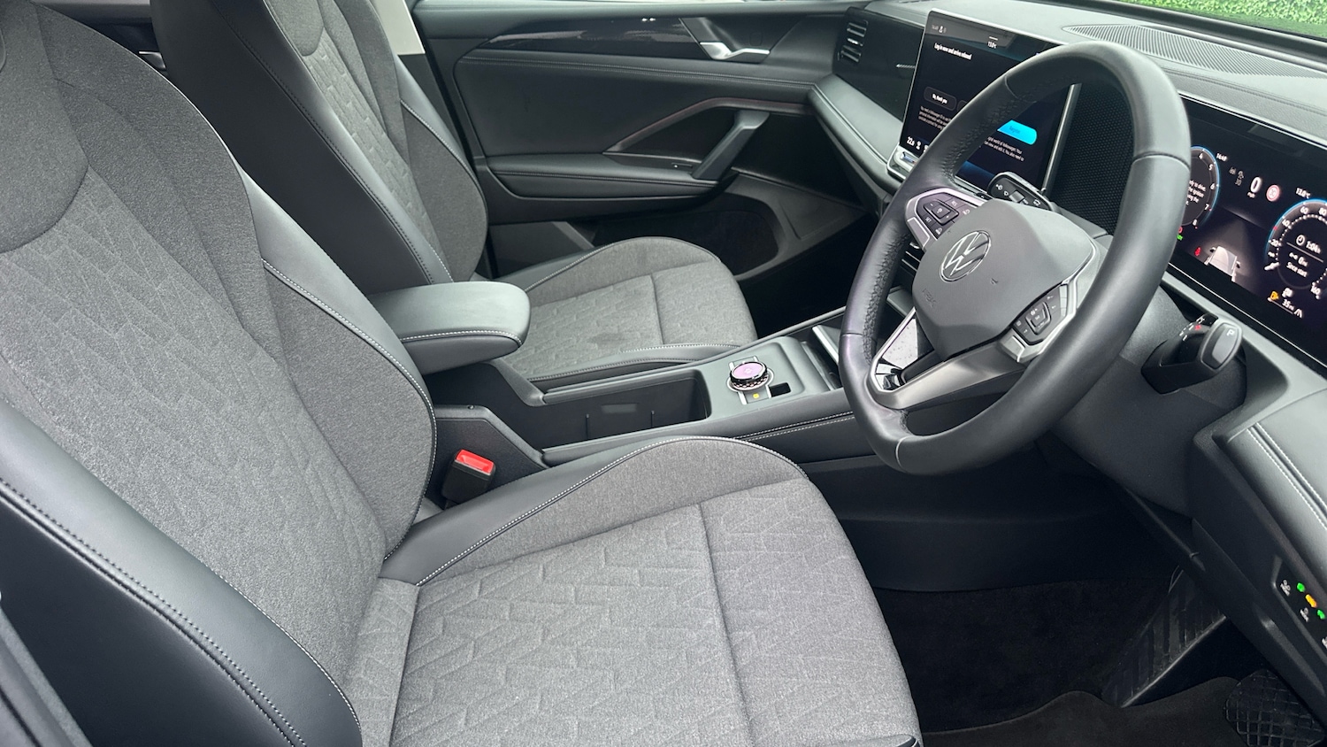 Used Volkswagen Tiguan 2024 for sale - 77323814: Photo 15