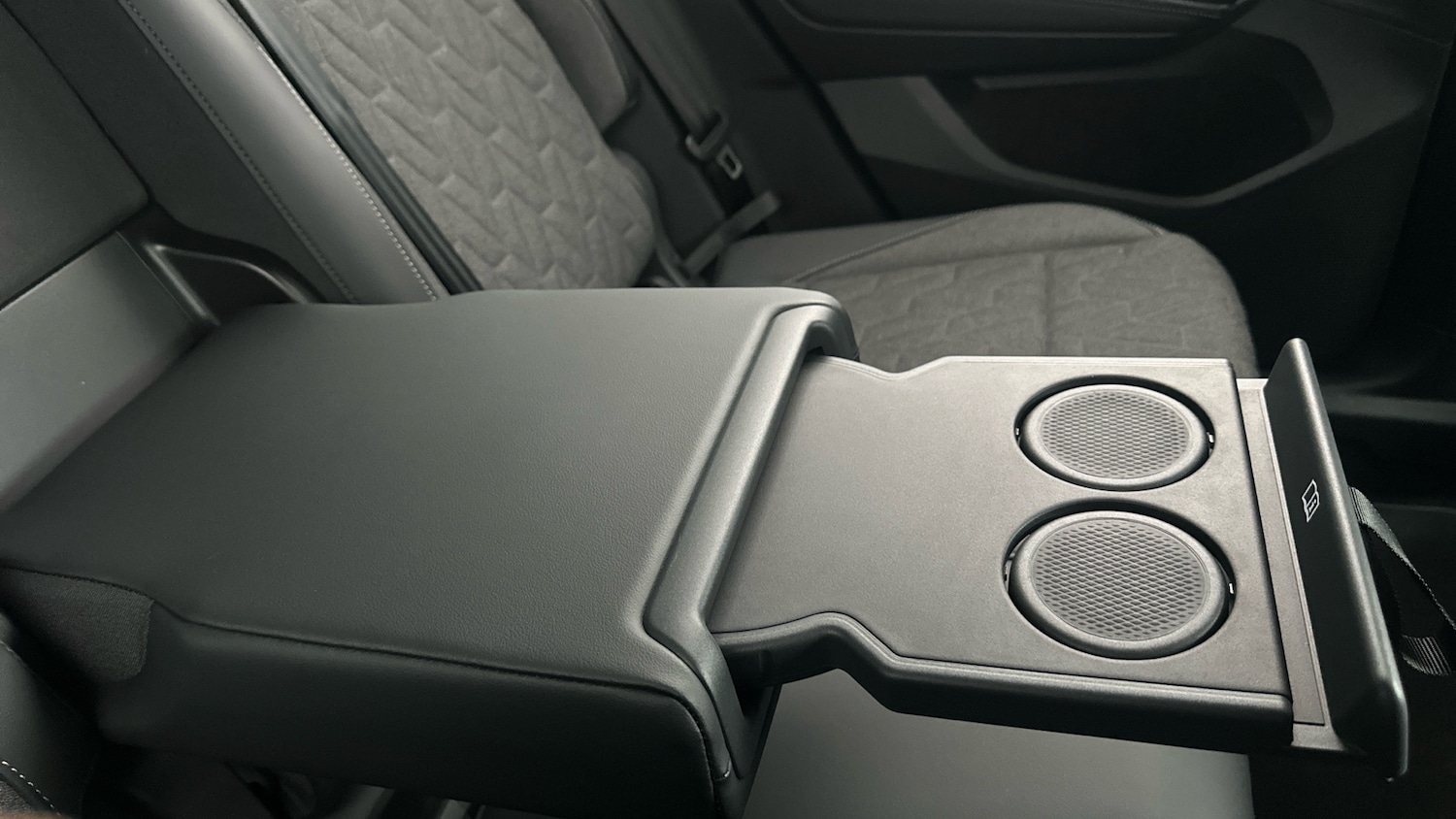 Used Volkswagen Tiguan 2024 for sale - 77323814: Photo 23