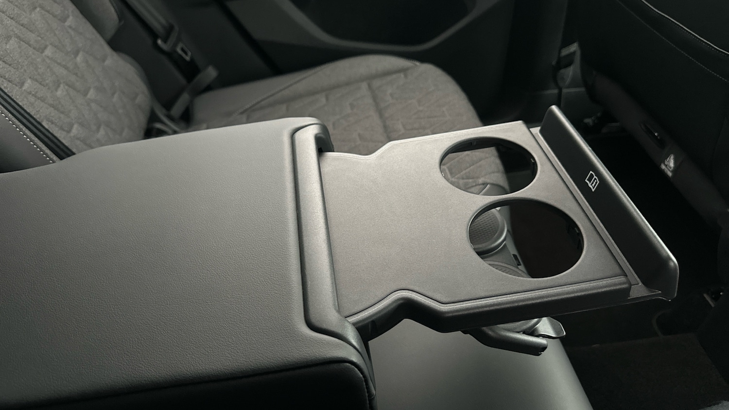 Used Volkswagen Tiguan 2024 for sale - 77323814: Photo 34