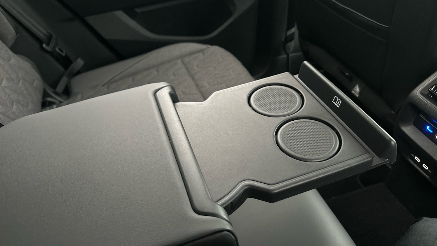 Used Volkswagen Tiguan 2024 for sale - 77323814: Photo 35