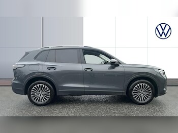 Used Volkswagen Tiguan 2024 for sale - 77323814: Photo