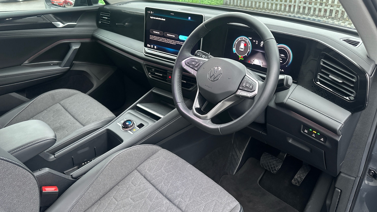 Used Volkswagen Tiguan 2024 for sale - 77323814: Photo 6