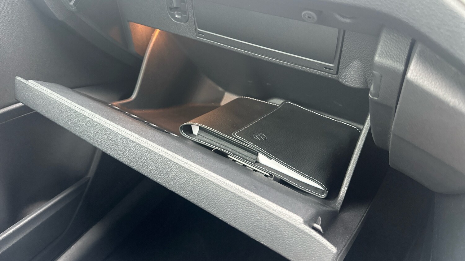 Used Volkswagen T-Roc 2022 for sale - 76252264: Photo 38