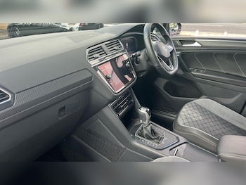 Used Volkswagen Tiguan 2024 for sale - 79623975: Photo