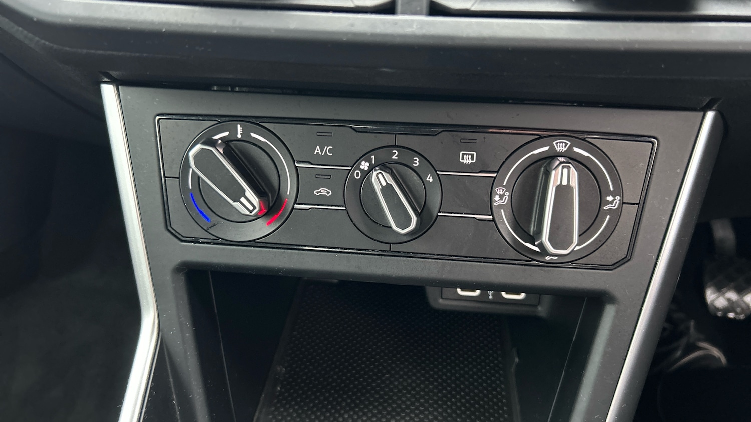 Used Volkswagen Polo 2023 for sale - 76736389: Photo 13