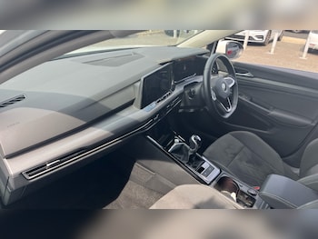Used Volkswagen Golf 2023 for sale - 75410281: Photo