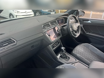 Used Volkswagen Tiguan 2023 for sale - 79467226: Photo