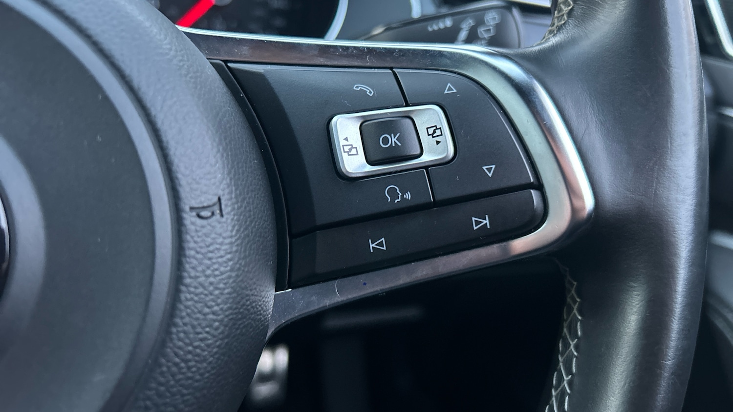 Used Volkswagen Passat 2016 for sale - 76859052: Photo 18