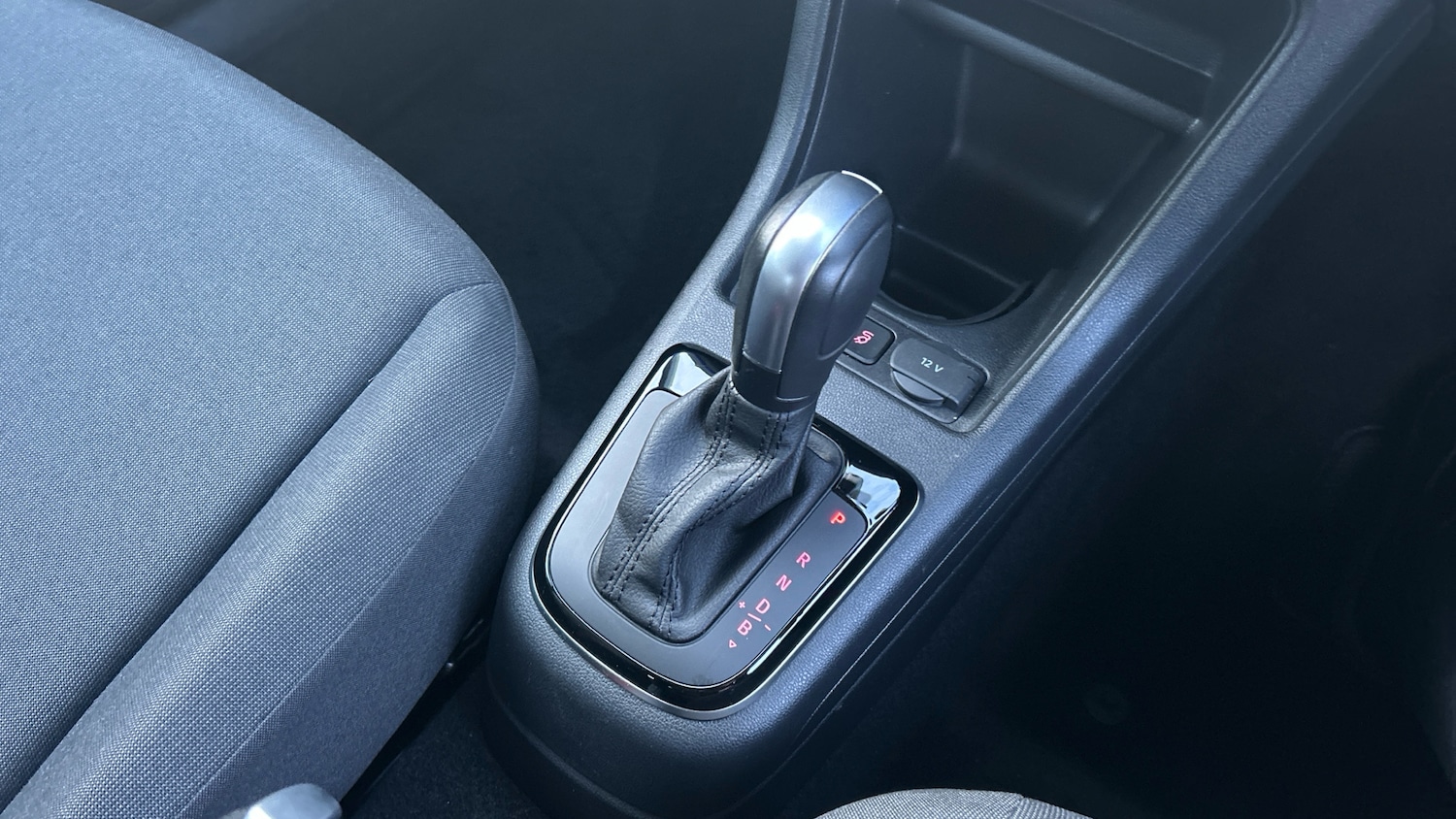 Used Volkswagen up! 2021 for sale - 77404473: Photo 14