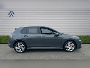 Used Volkswagen Golf 2025 for sale - 77845176: Photo