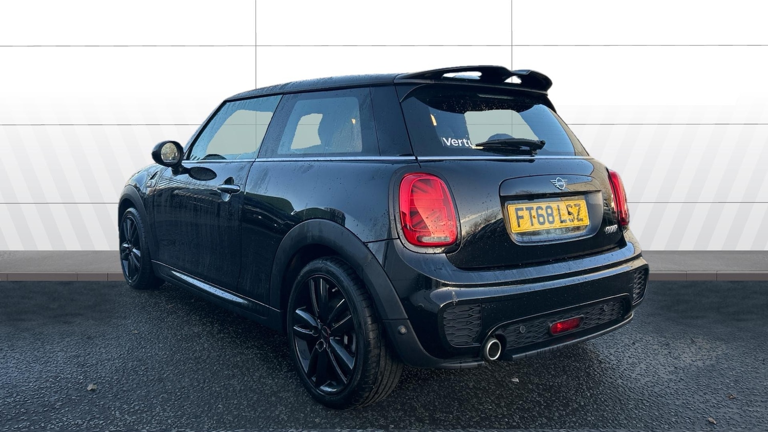 Used MINI Hatch 2018 for sale - 76761917: Photo 2