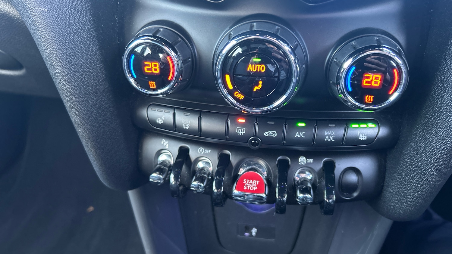 Used MINI Hatch 2018 for sale - 76761917: Photo 23