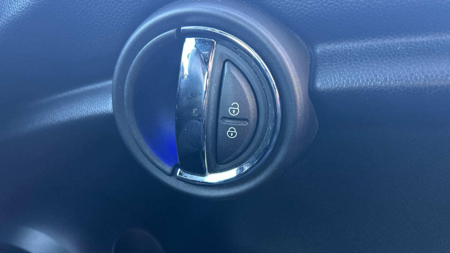 Used MINI Hatch 2018 for sale - 76761917: Photo 25