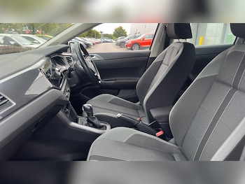 Used Volkswagen Polo 2020 for sale - 76219050: Photo 2
