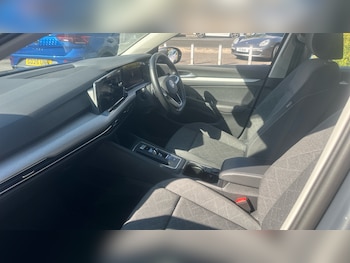 Used Volkswagen Golf 2023 for sale - 79260585: Photo