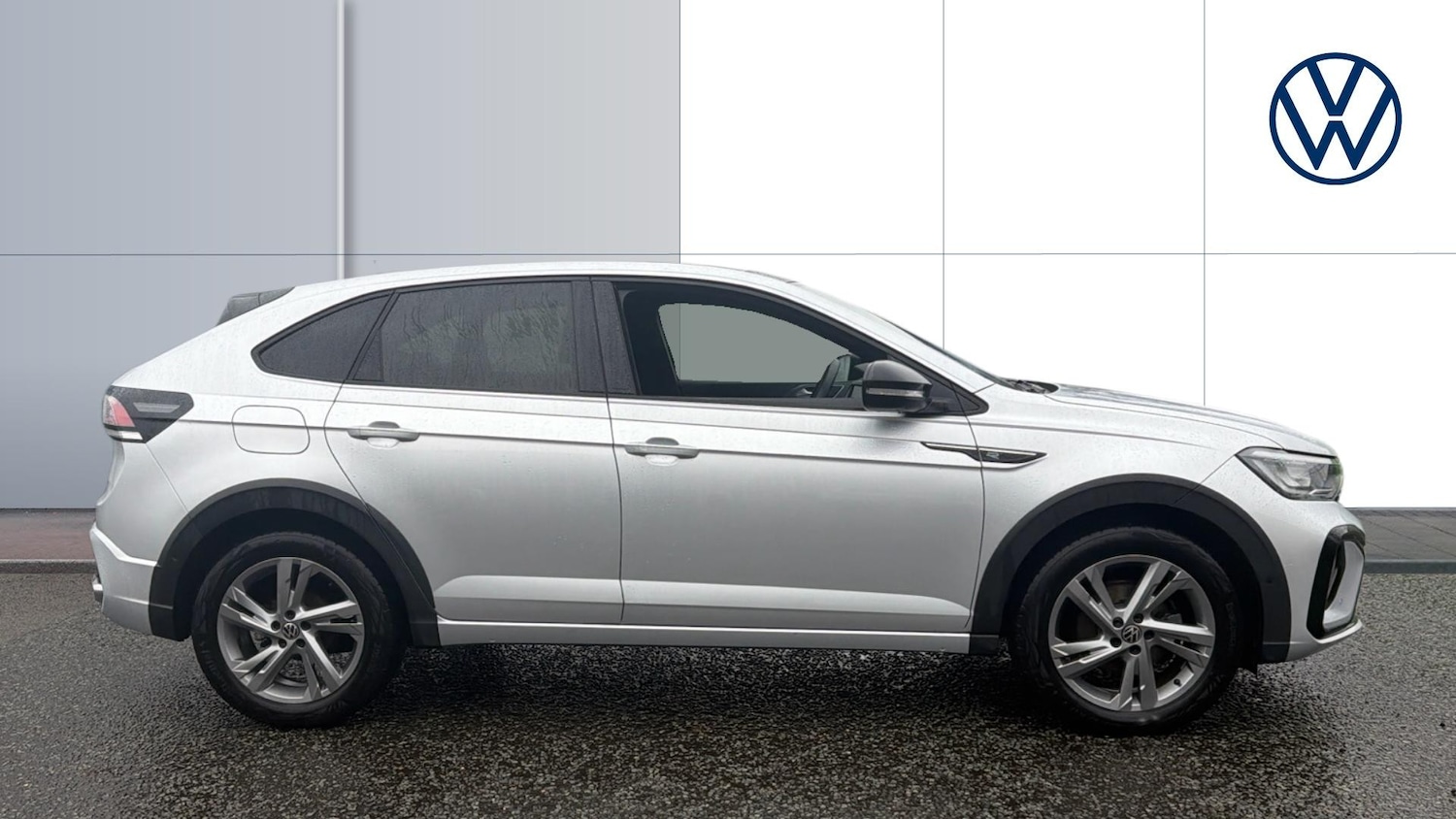 Used Volkswagen Taigo 2023 for sale - 77323812: Photo 4