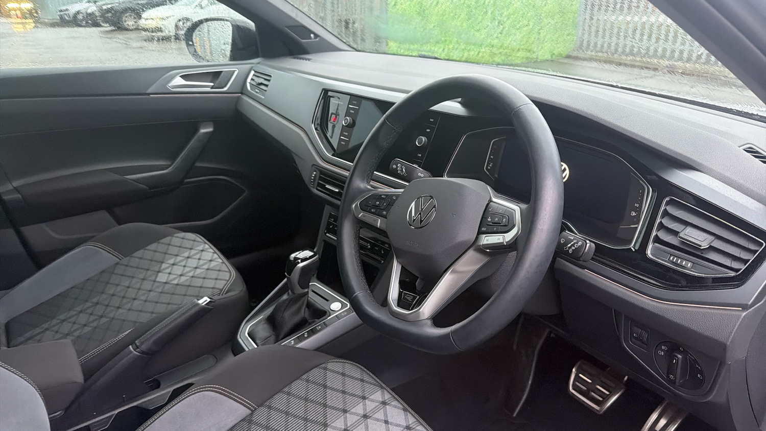 Used Volkswagen Taigo 2023 for sale - 77323812: Photo 6