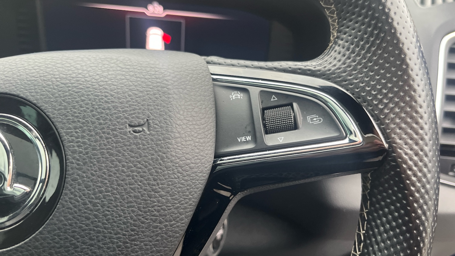 Used Skoda Karoq 2019 for sale - 76234643: Photo 18