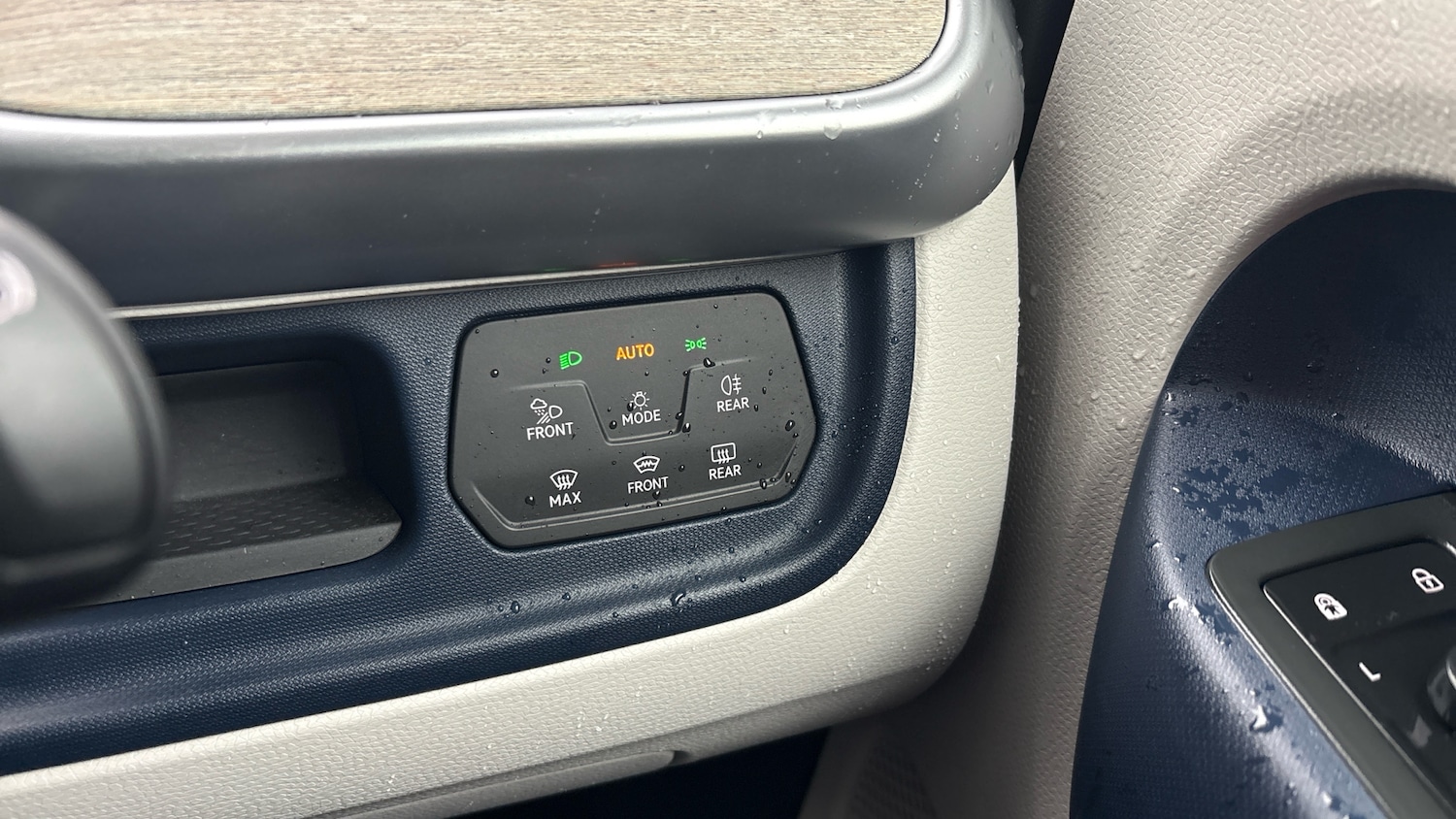 Used Volkswagen ID.Buzz 2023 for sale - 77404472: Photo 38