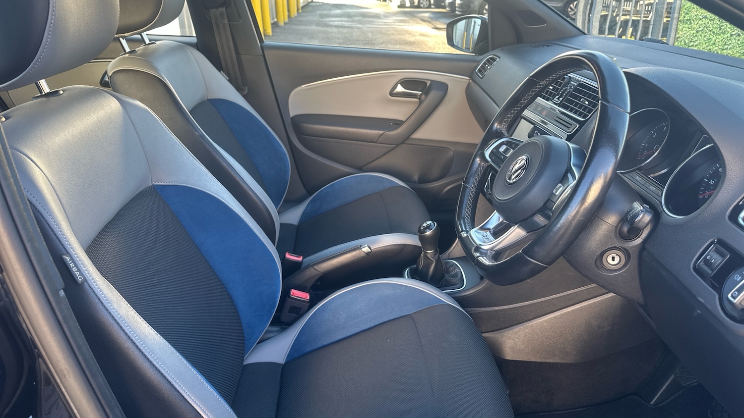 Used Volkswagen Polo 2017 for sale - 77135666: Photo 15