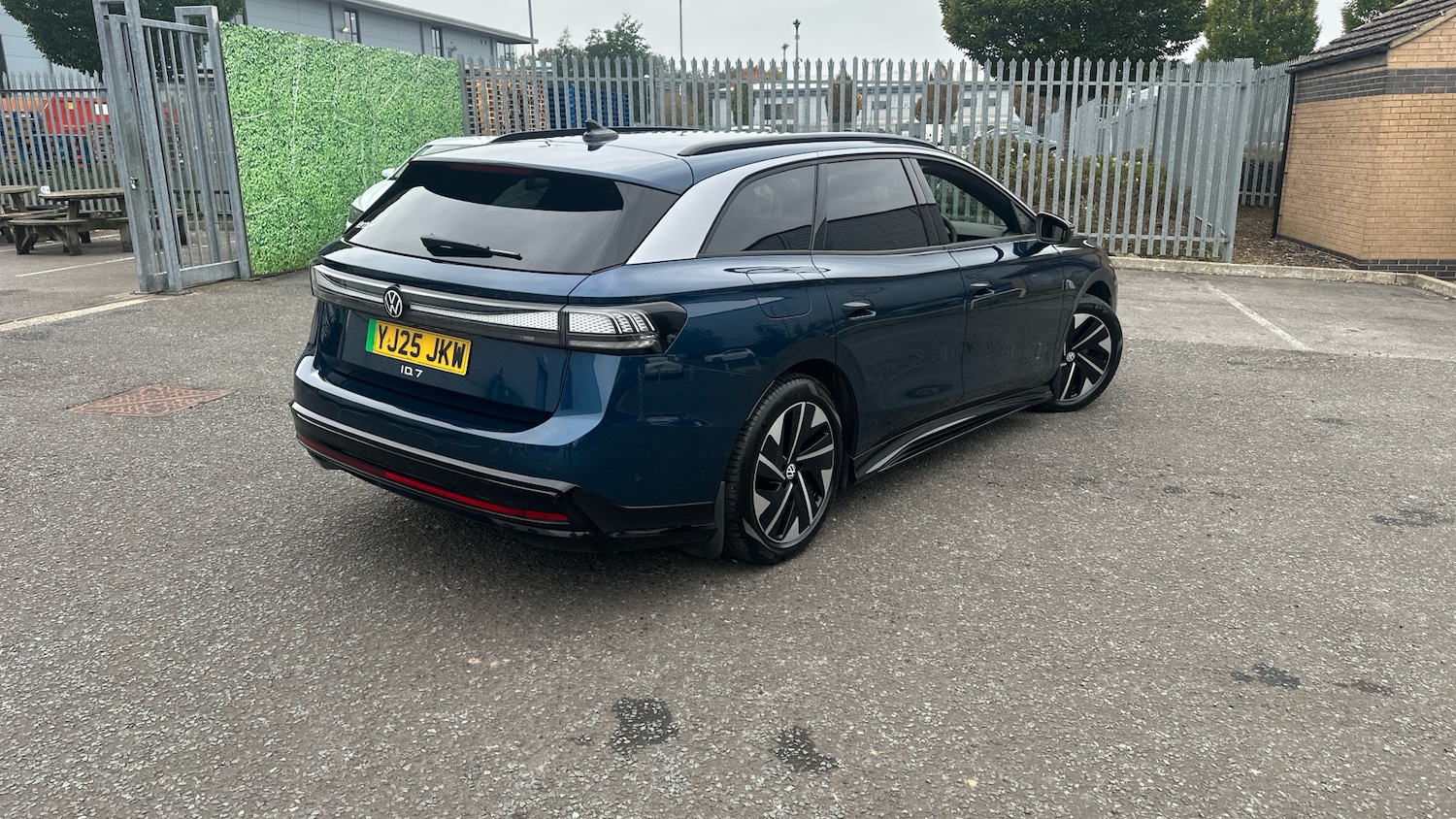 Used Volkswagen ID.7 2025 for sale - 76302114: Photo 23