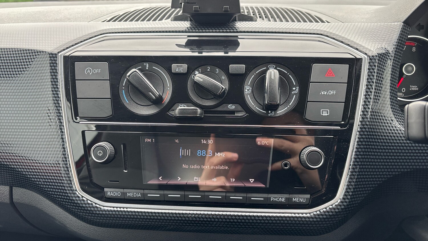 Used Volkswagen up! 2022 for sale - 77845172: Photo 12