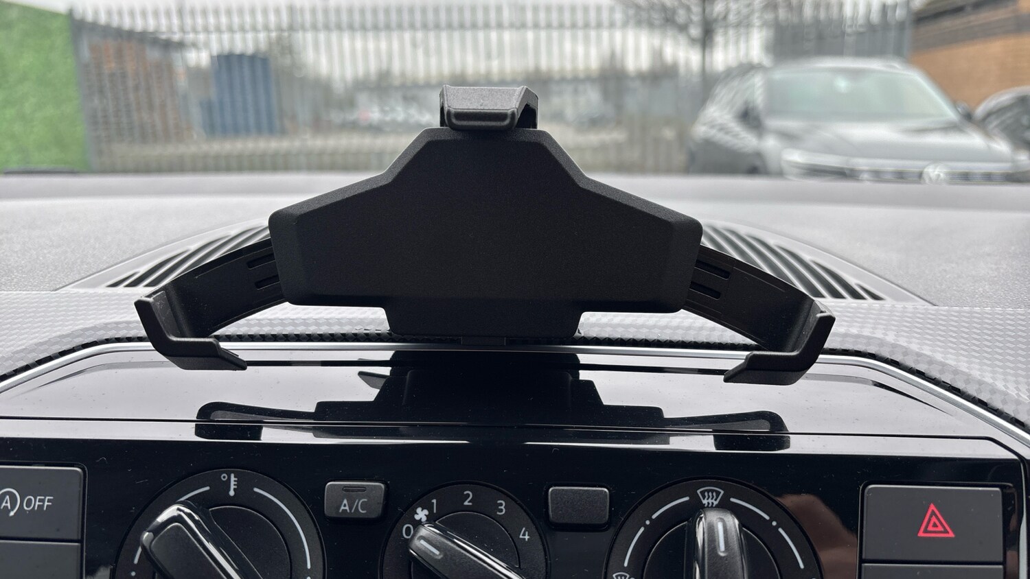 Used Volkswagen up! 2022 for sale - 77845172: Photo 21