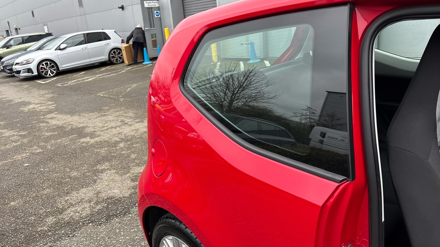 Used Volkswagen up! 2022 for sale - 77845172: Photo 37