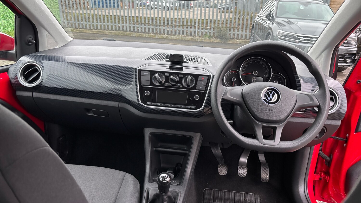 Used Volkswagen up! 2022 for sale - 77845172: Photo 9