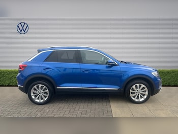 Used Volkswagen T-Roc 2025 for sale - 79243521: Photo