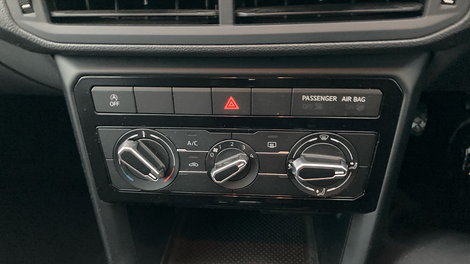 Used Volkswagen T-Cross 2020 for sale - 77679317: Photo 22