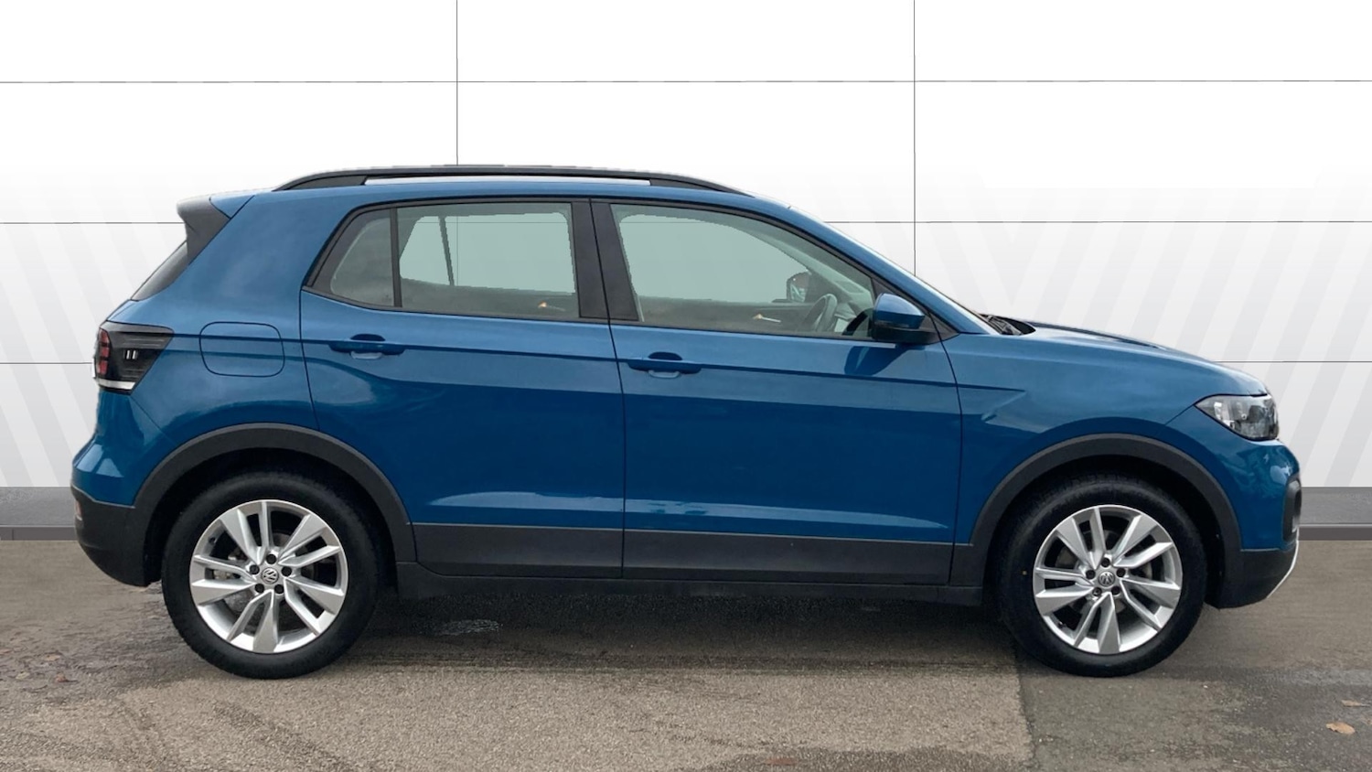 Used Volkswagen T-Cross 2020 for sale - 77679317: Photo 5