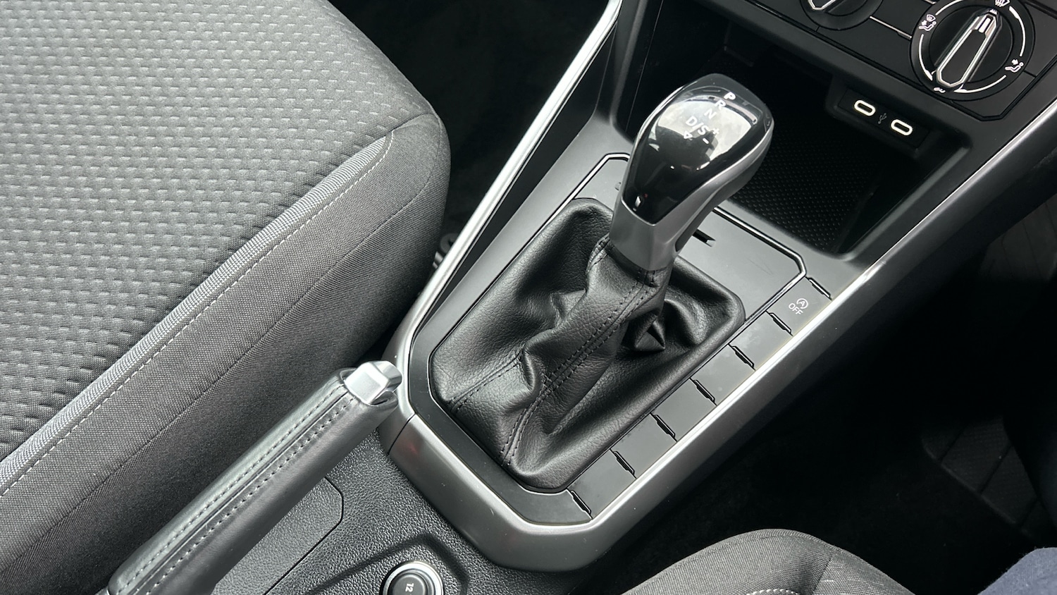 Used Volkswagen Polo 2024 for sale - 77323810: Photo 14