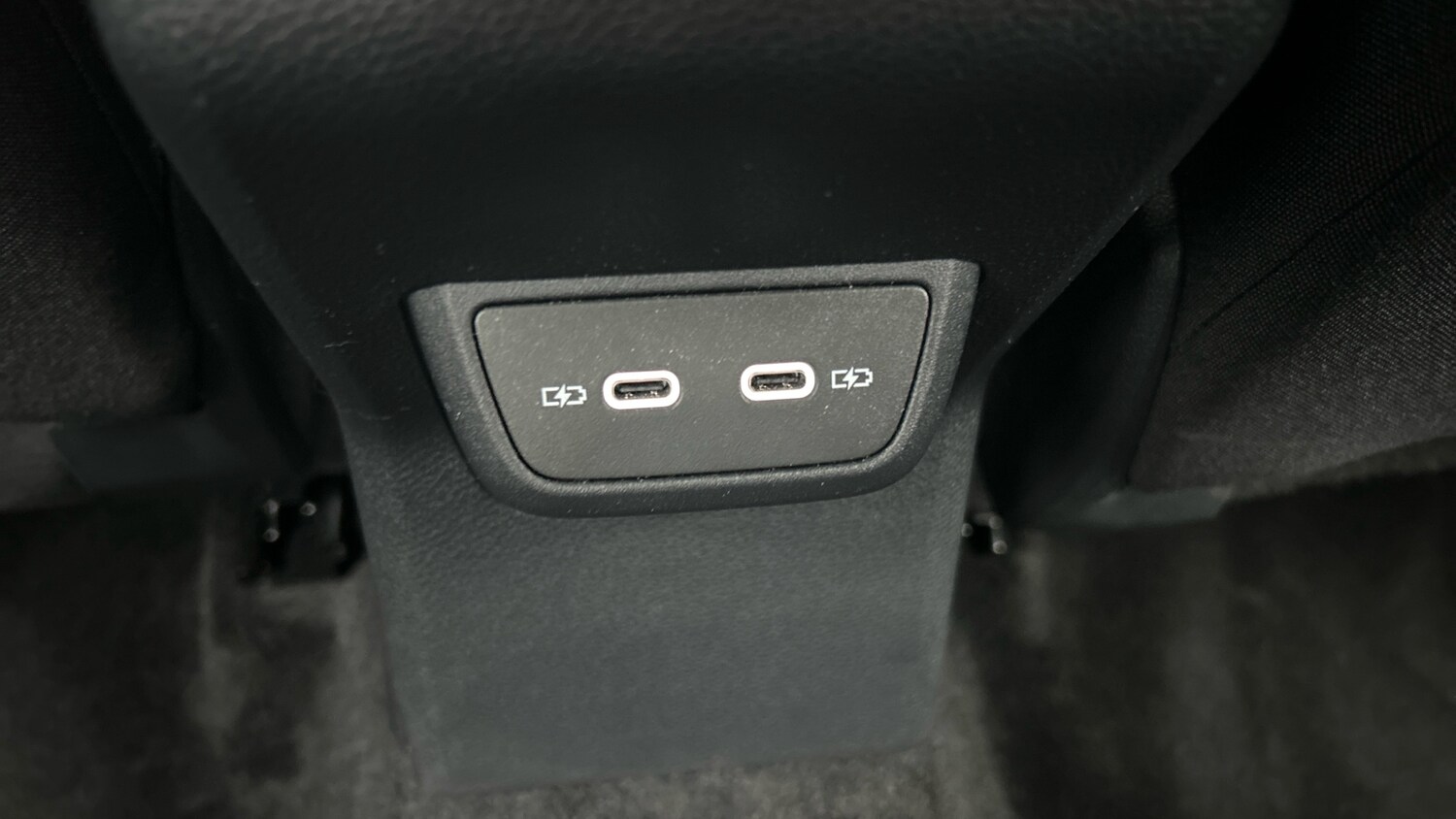 Used Volkswagen Polo 2024 for sale - 77323810: Photo 33